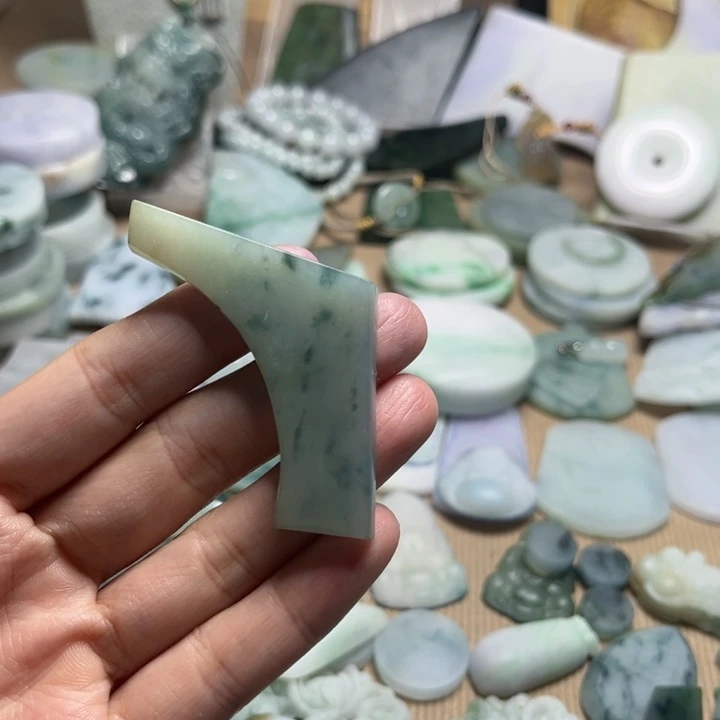 释***行定制翡翠未镶嵌A货