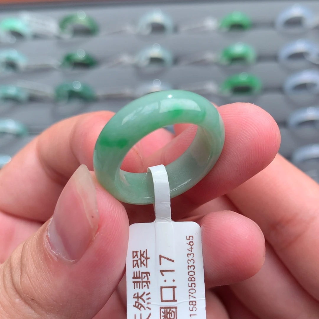 翡翠戒指未镶嵌天然