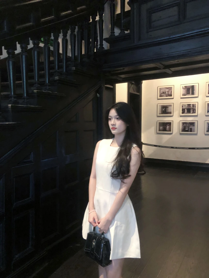 【三彩淑女坊】【吊带春季视觉显瘦纯色短裙连衣裙夏季裙子小个子