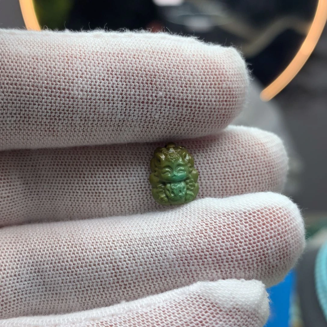 绿松石挂件未镶嵌