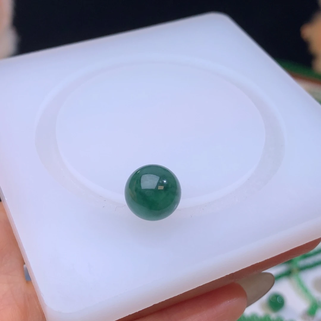 翡翠散珠冰润胶浓色绿飘花 卡11.4 ye