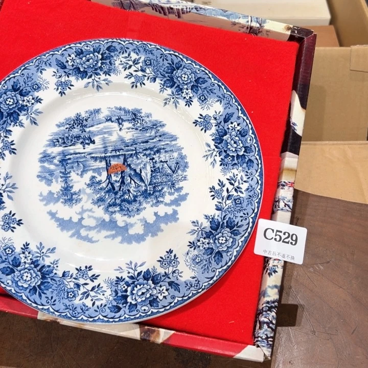 瓷器周边默认瑕疵1J**?