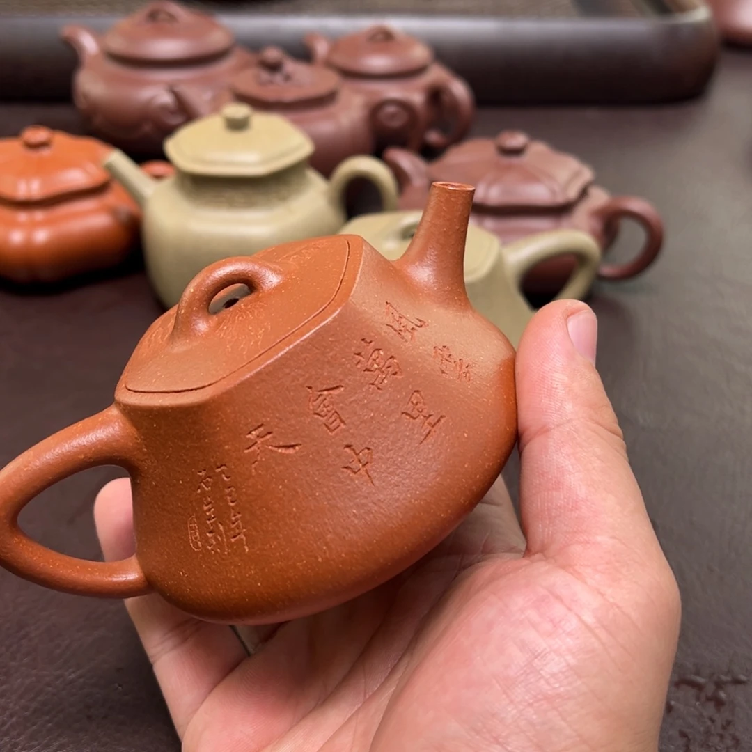 姚***.紫砂茶壶汽修厂和机械设备