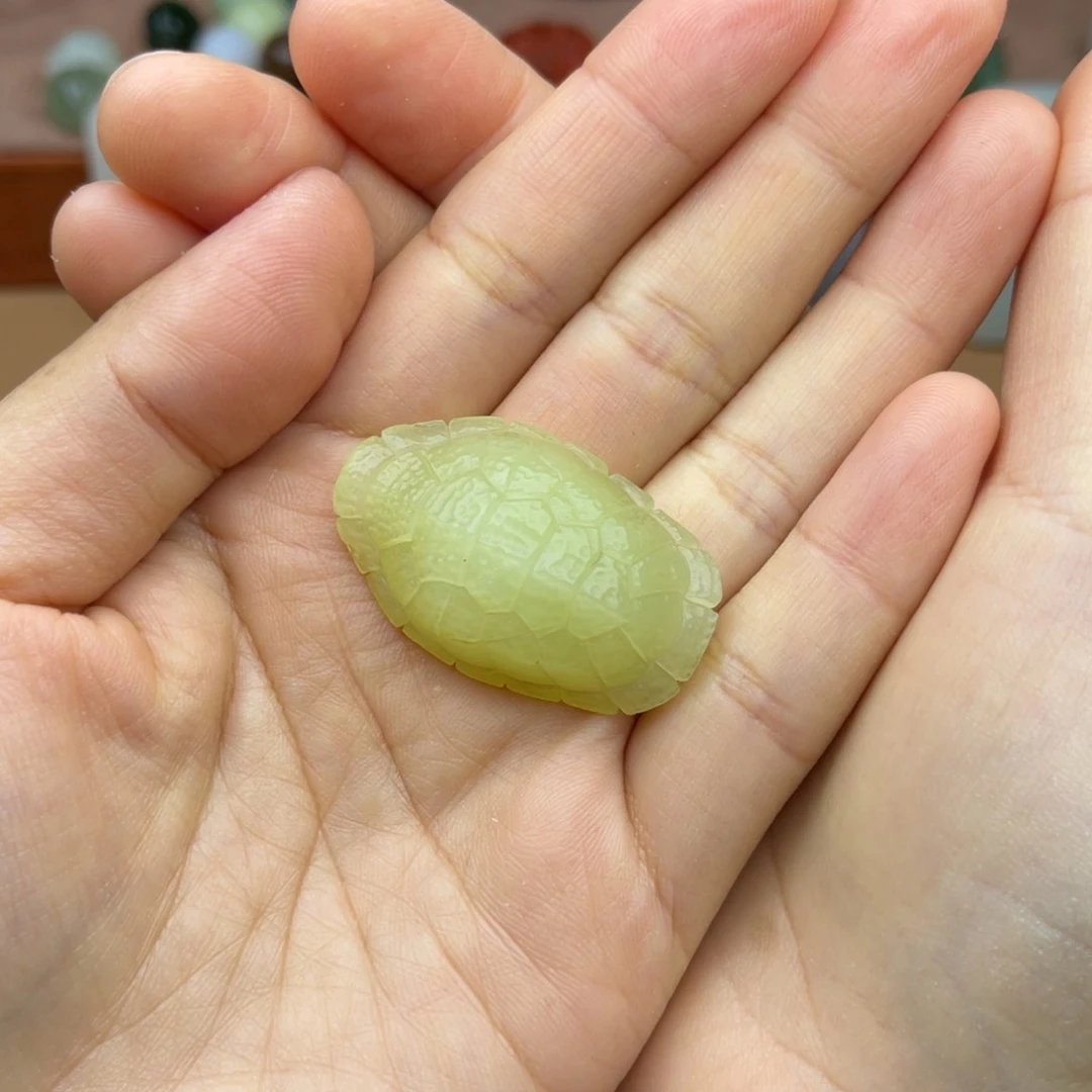 和田玉颈饰未镶嵌华*