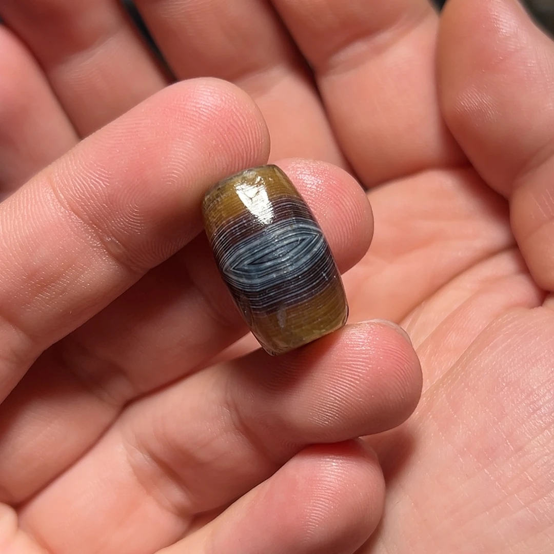 玛瑙/玉髓未镶嵌珠宝奇石