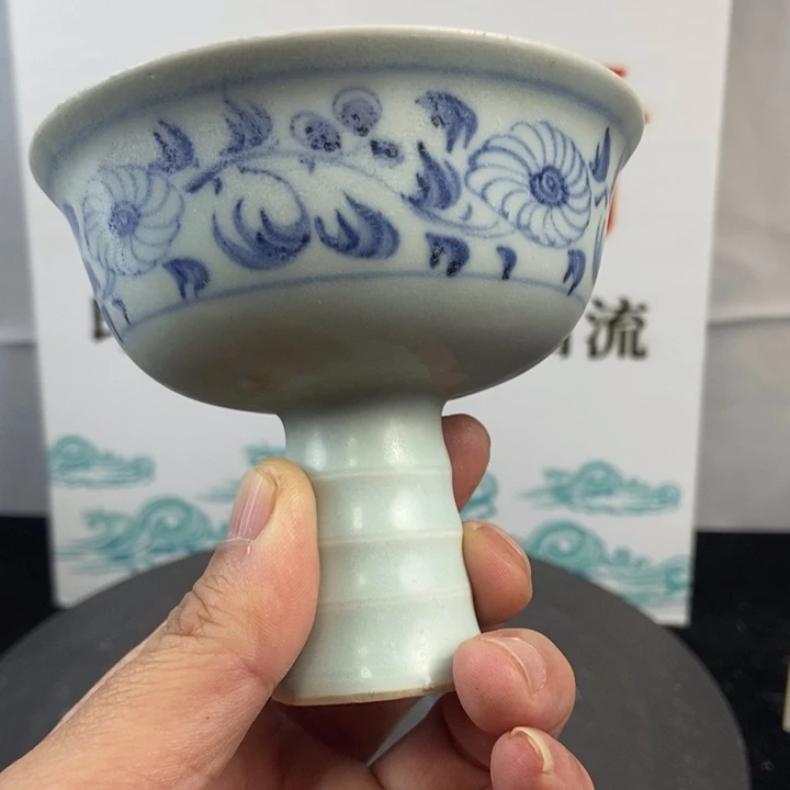 摆件福*在青花花卉缠枝纹杯