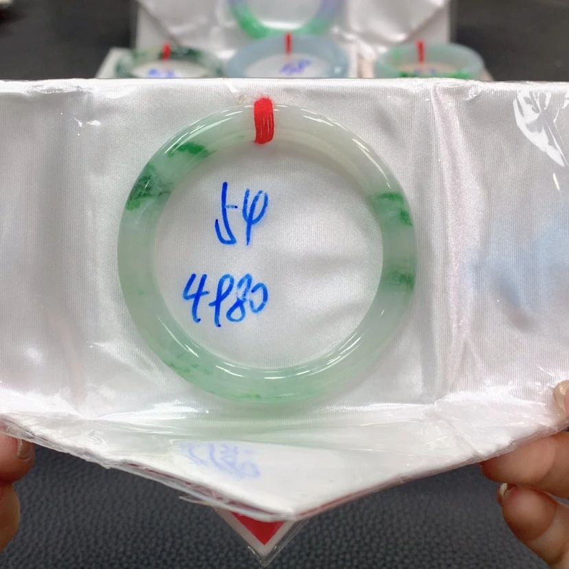 【闪购商品】翡翠手镯未镶嵌翡翠