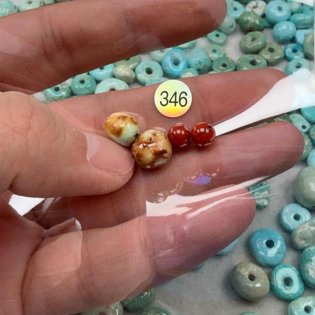 南红玛瑙未镶嵌珠宝奇石