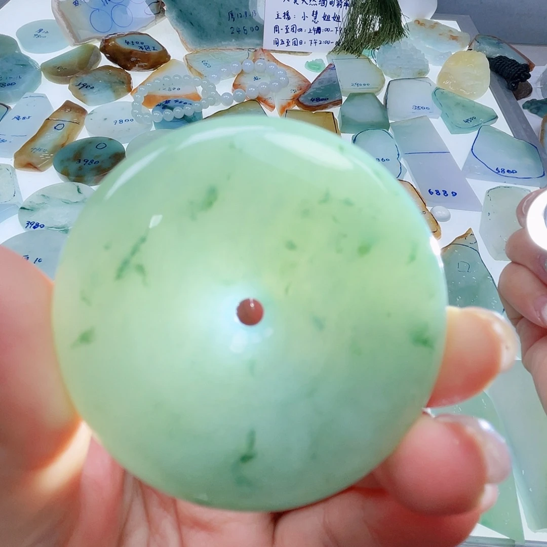 定制翡翠未镶嵌定制翡翠未镶嵌