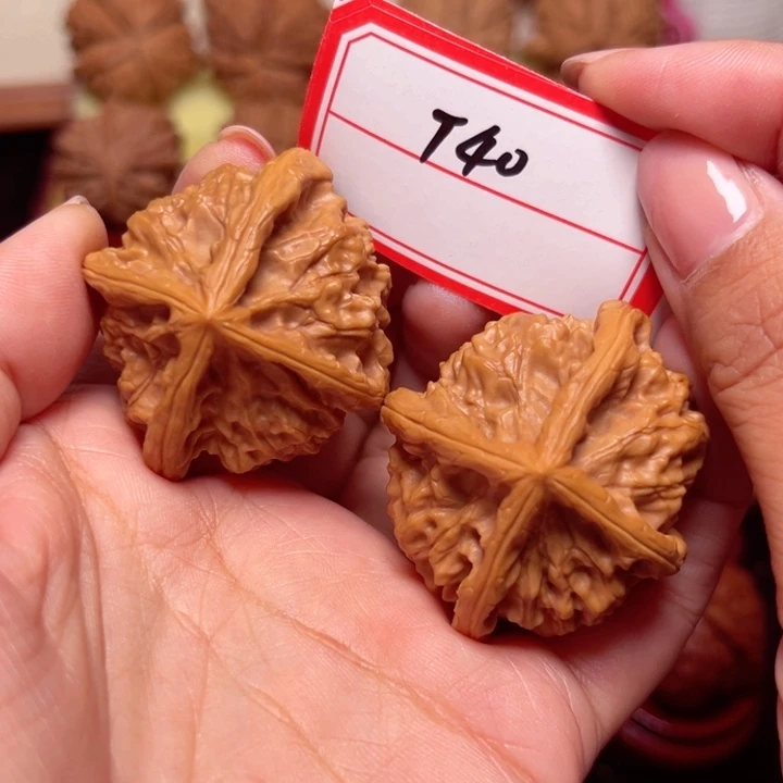 文玩核桃吊坠43玉玺正四棱40