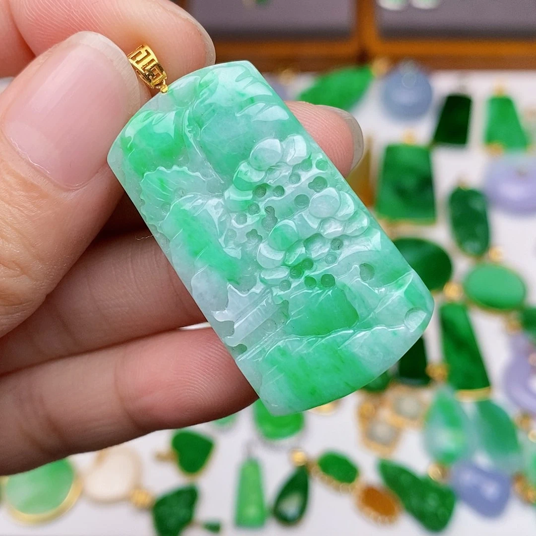 翡翠18K金镶嵌吊坠(不含链)