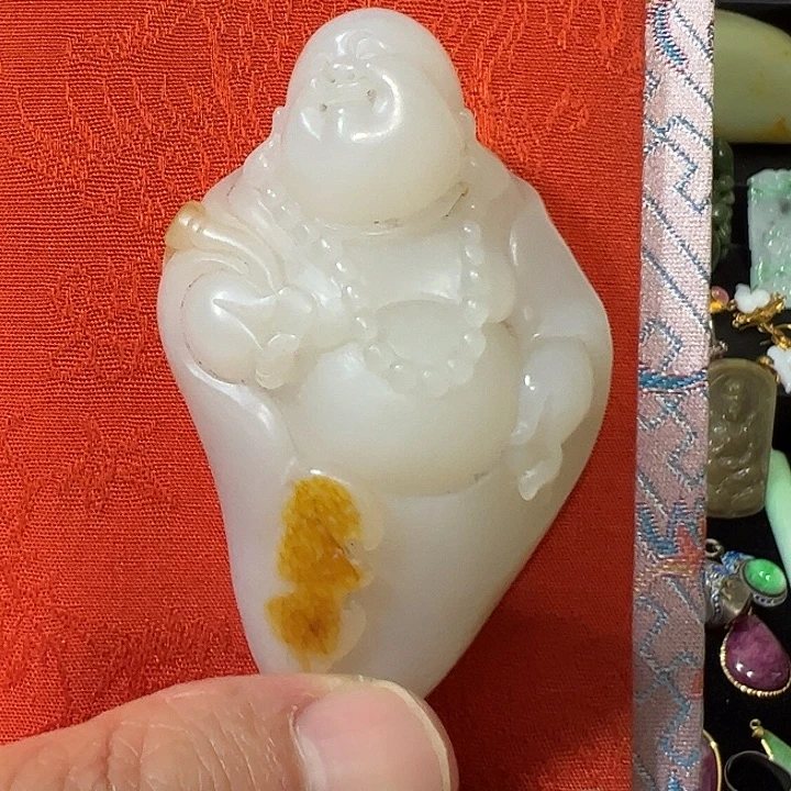 和田玉（糖玉）未镶嵌挂件价格美丽漂亮漂亮