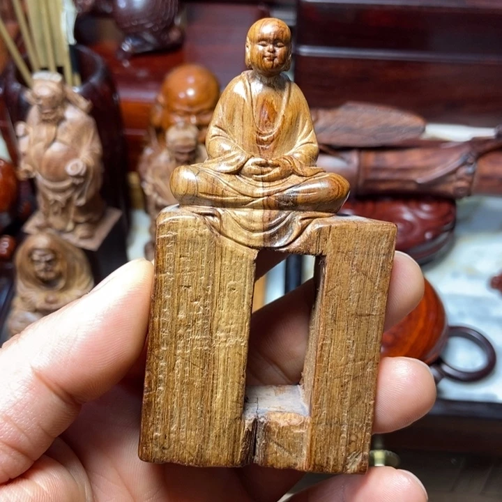 黄花梨/降香黄檀年艺地藏王