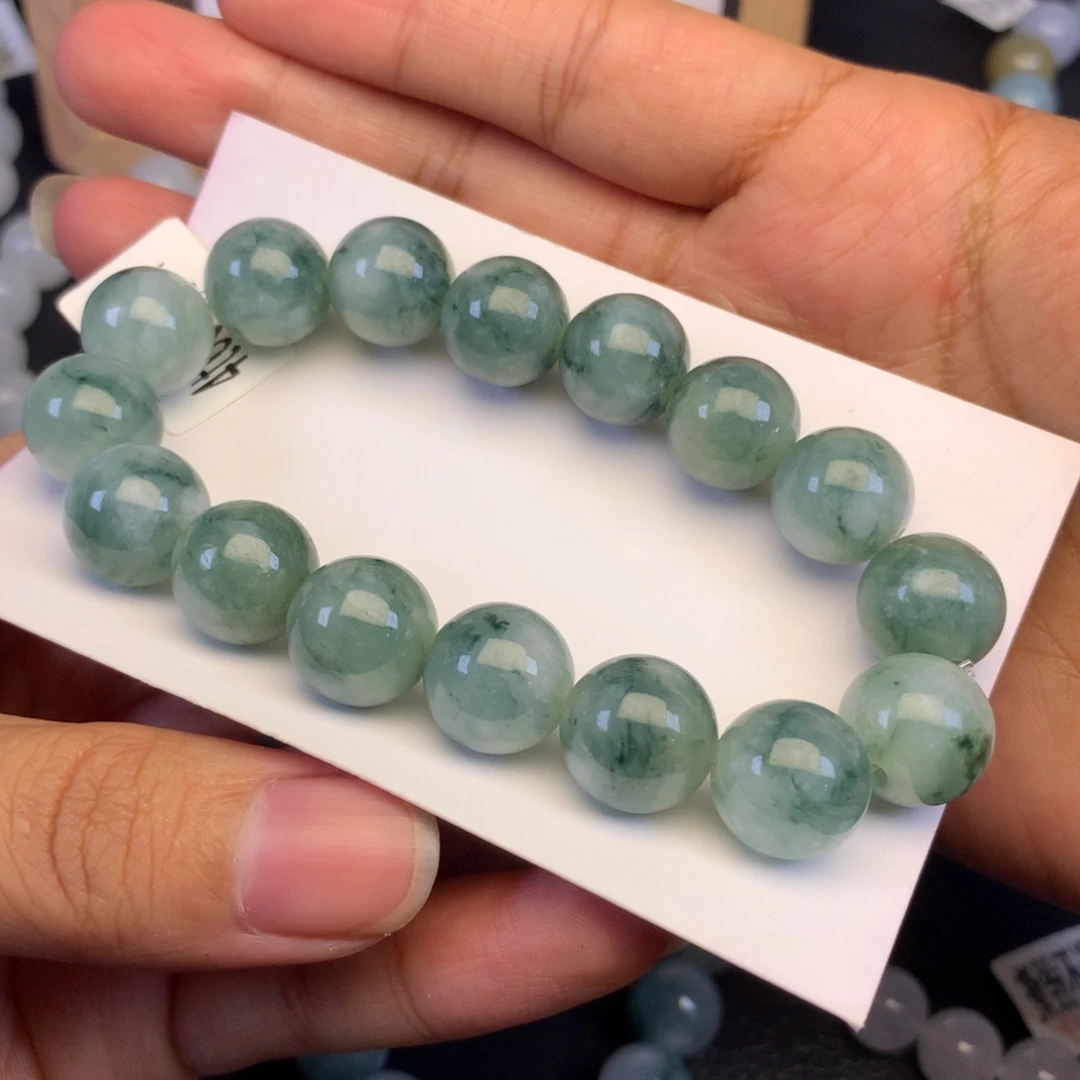 尹***鹏翡翠未镶嵌颈饰天然缅甸翡翠A货