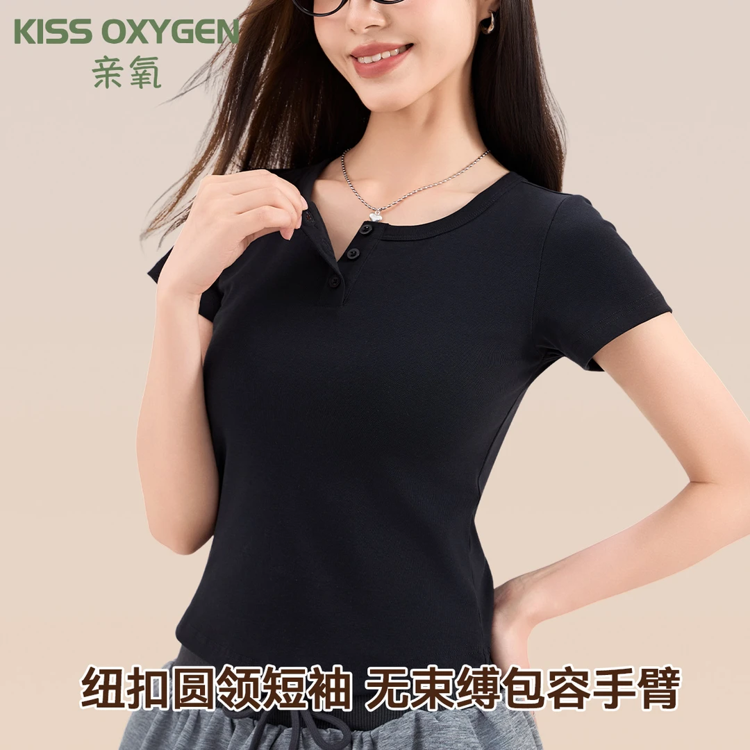 亲氧黑色夏季显瘦韩系辣妹正肩短袖t恤女士纽扣修身休闲薄款T恤