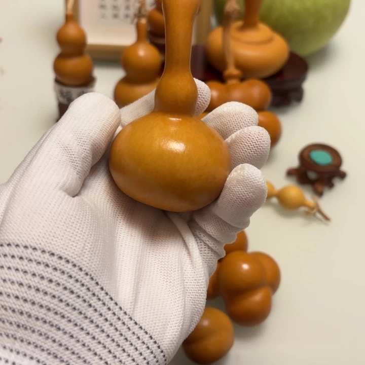散***人天然手捻老皮葫芦