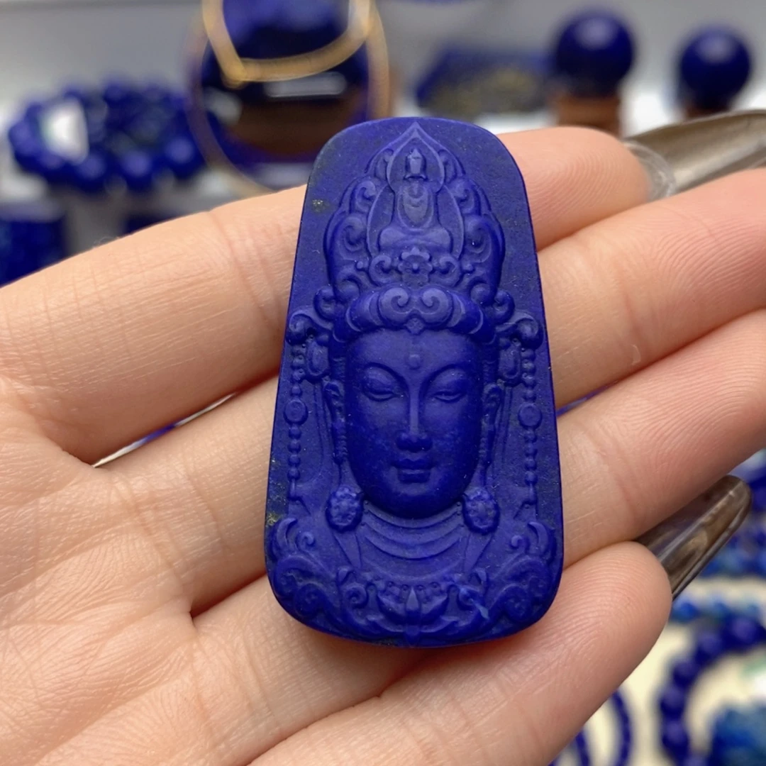 青金石未镶嵌颈饰