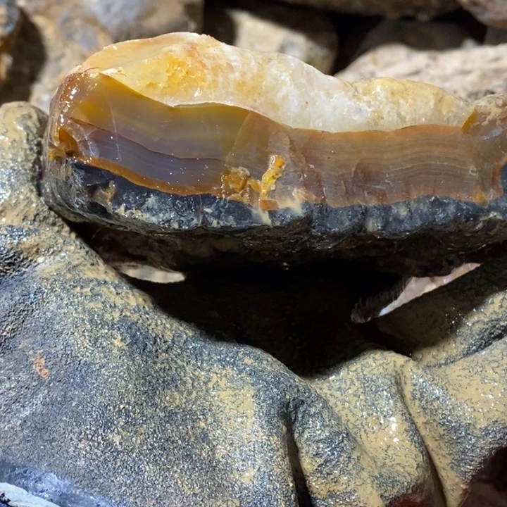 坐***起定制玛瑙定制手镯