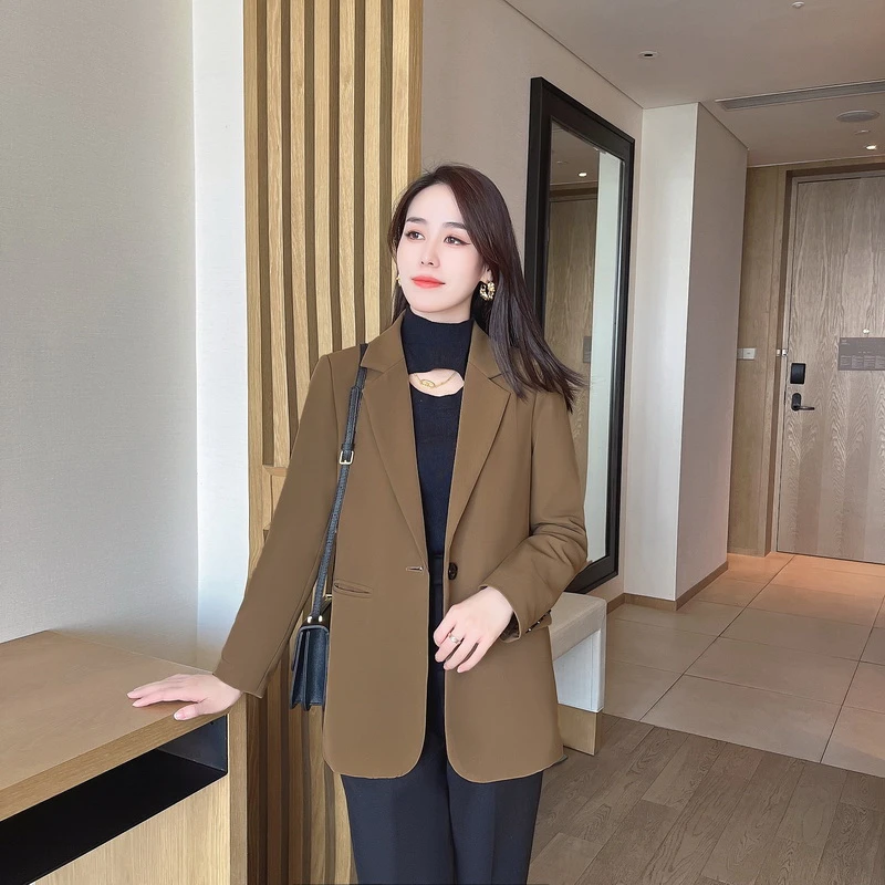 2025春季新款时尚小西装外套女韩版流行气质西服今年流行休闲上衣