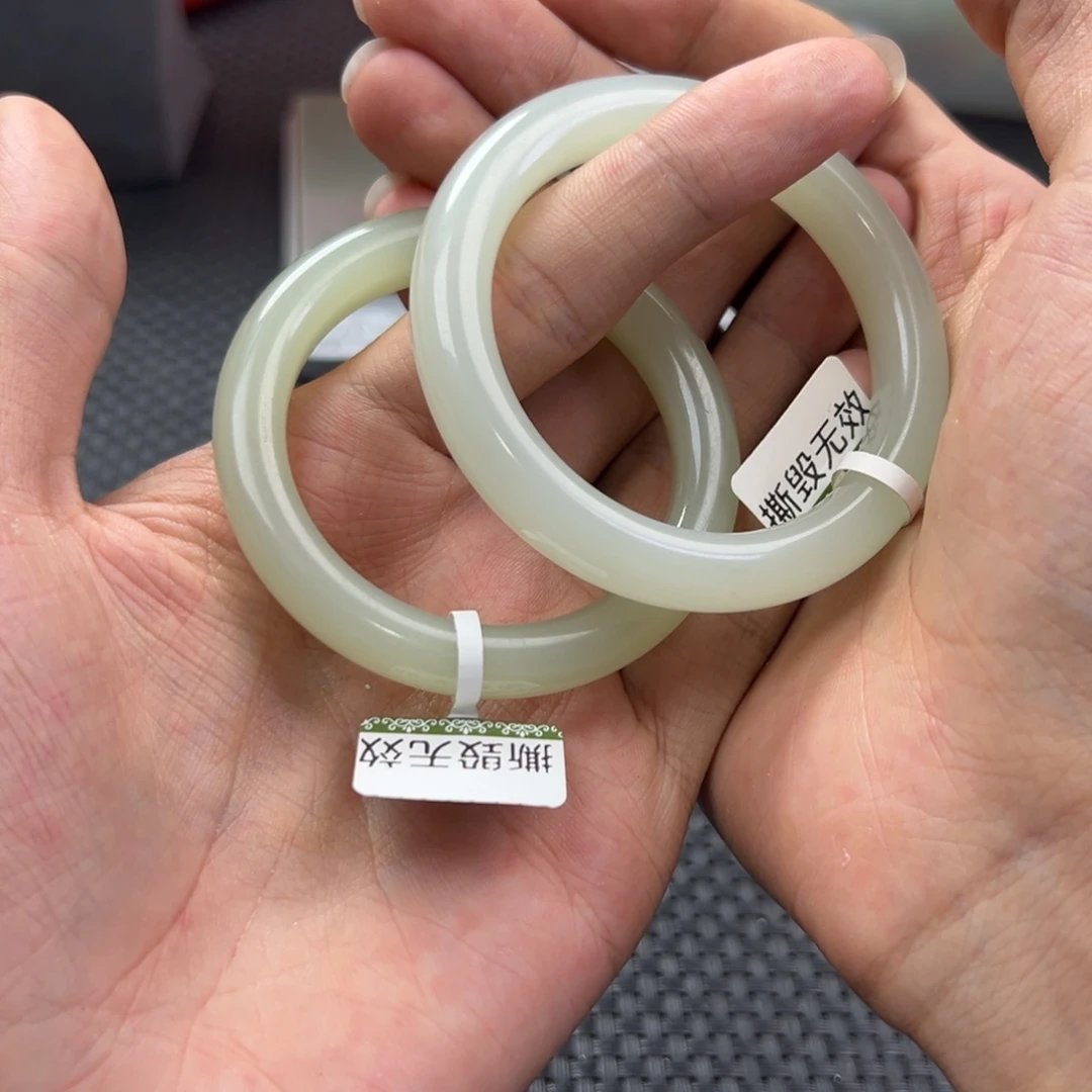 和田玉手镯未镶嵌多样性拍一发一