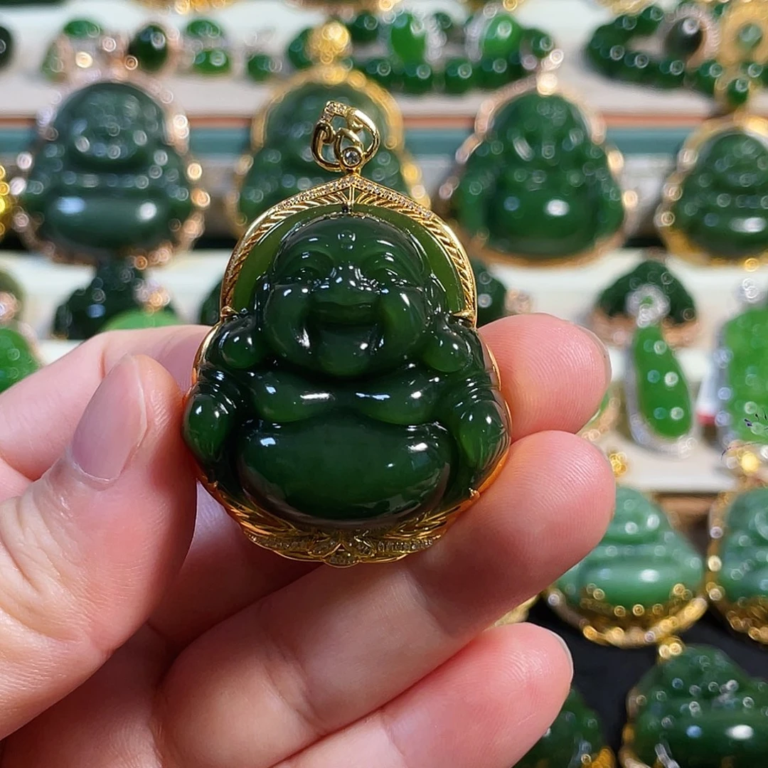 和田玉（碧玉）18K金镶嵌颈饰辣绿佛公35