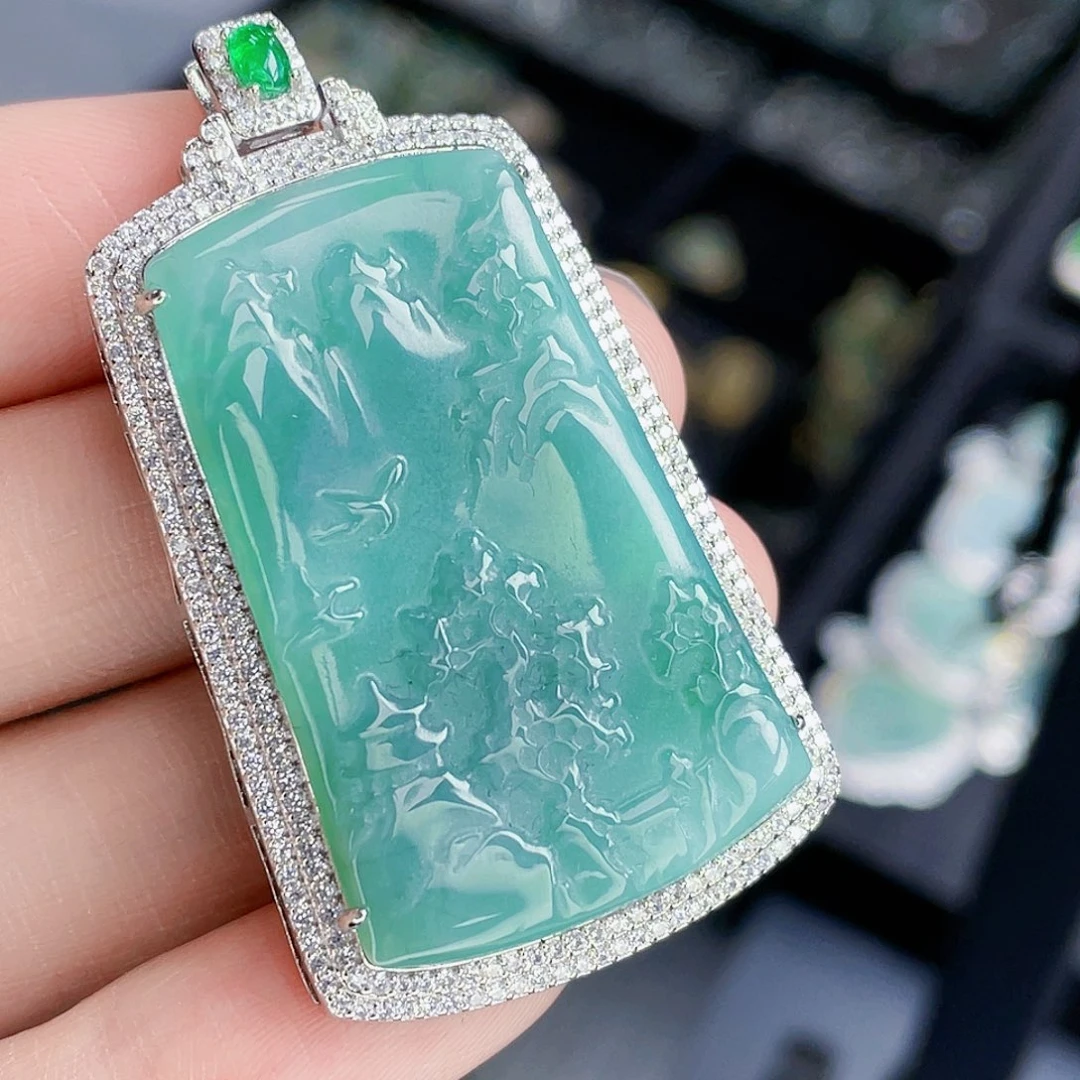 翡翠吊坠(不含链)未镶嵌