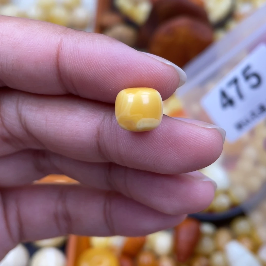 未镶嵌蜜蜡珠宝奇石粉10.2