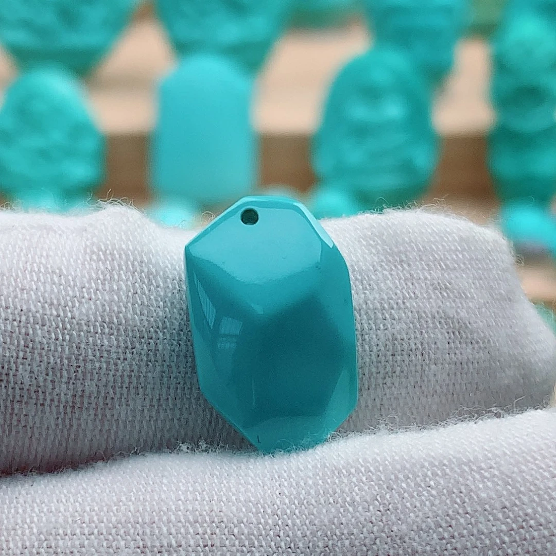 绿松石未镶嵌配饰