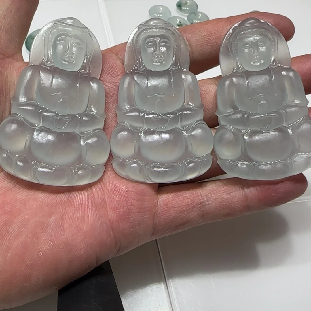 定制翡翠未镶嵌翡翠冰种正装观音