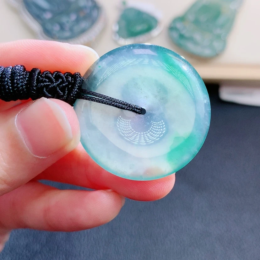 【闪购商品】翡翠颈饰未镶嵌翡翠