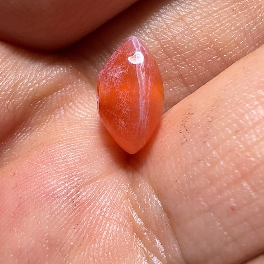 玻璃颈饰墨白藏传出品27