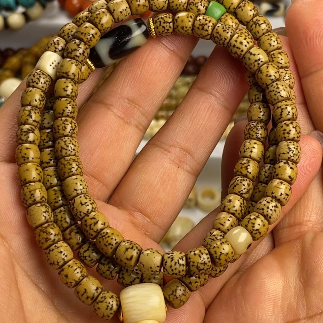 贝壳手串/手链……………………………………