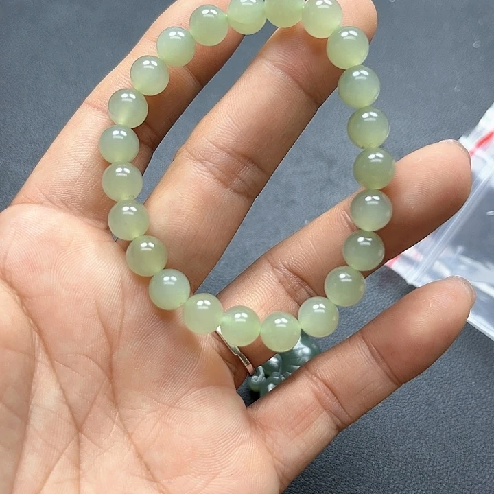 【闪购商品】颈饰未镶嵌和田玉叶*