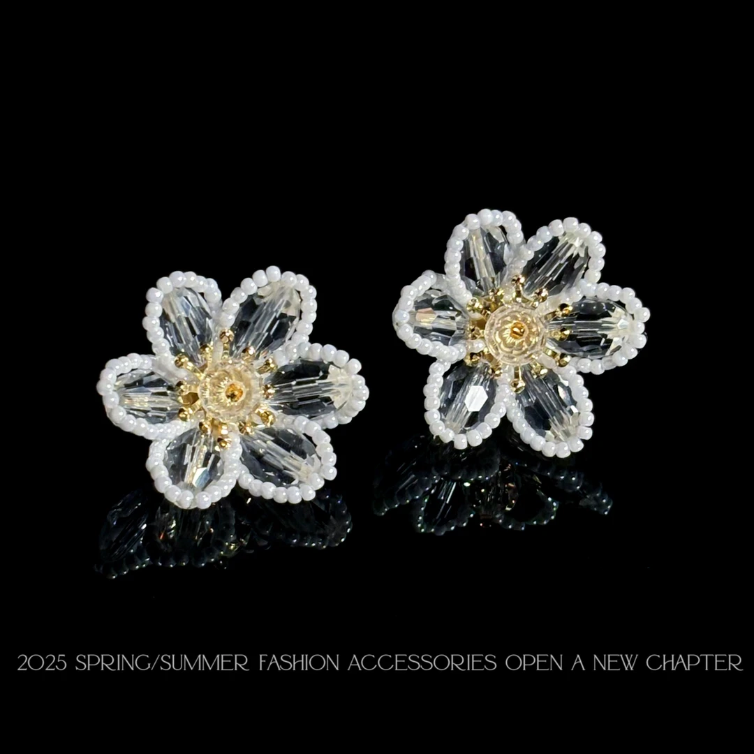 铜合金耳饰  镀k金 2025新款C6969【茶花纯色】BABA BOX 耳钉