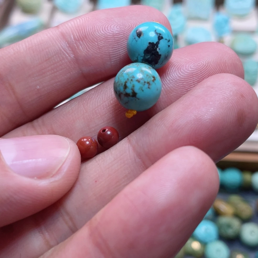 南红玛瑙配饰未镶嵌