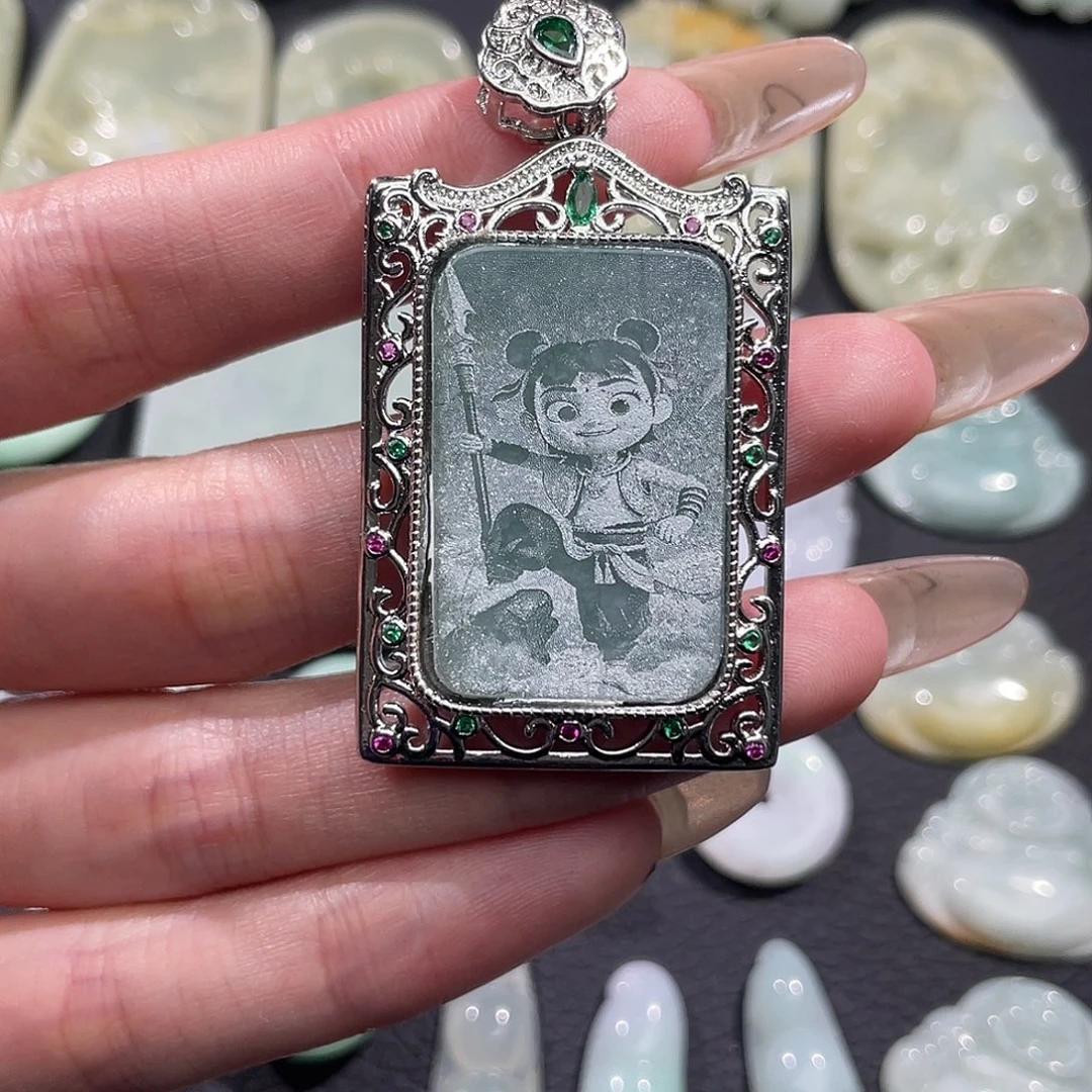 翡翠未镶嵌吊坠(不含链)