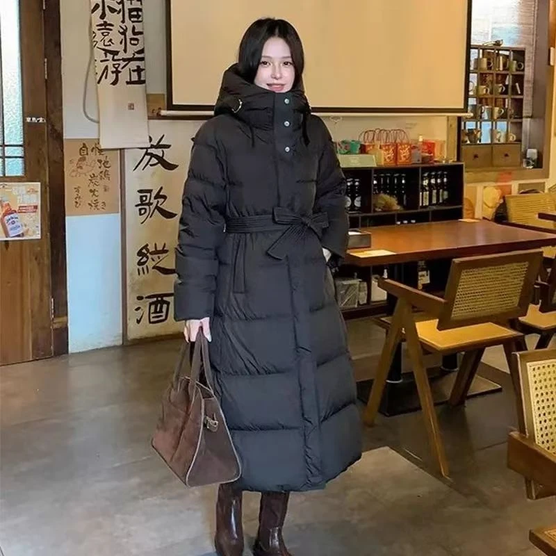反季羽绒服女加厚修身收腰显瘦过膝长款时尚羽绒外套连帽中长款