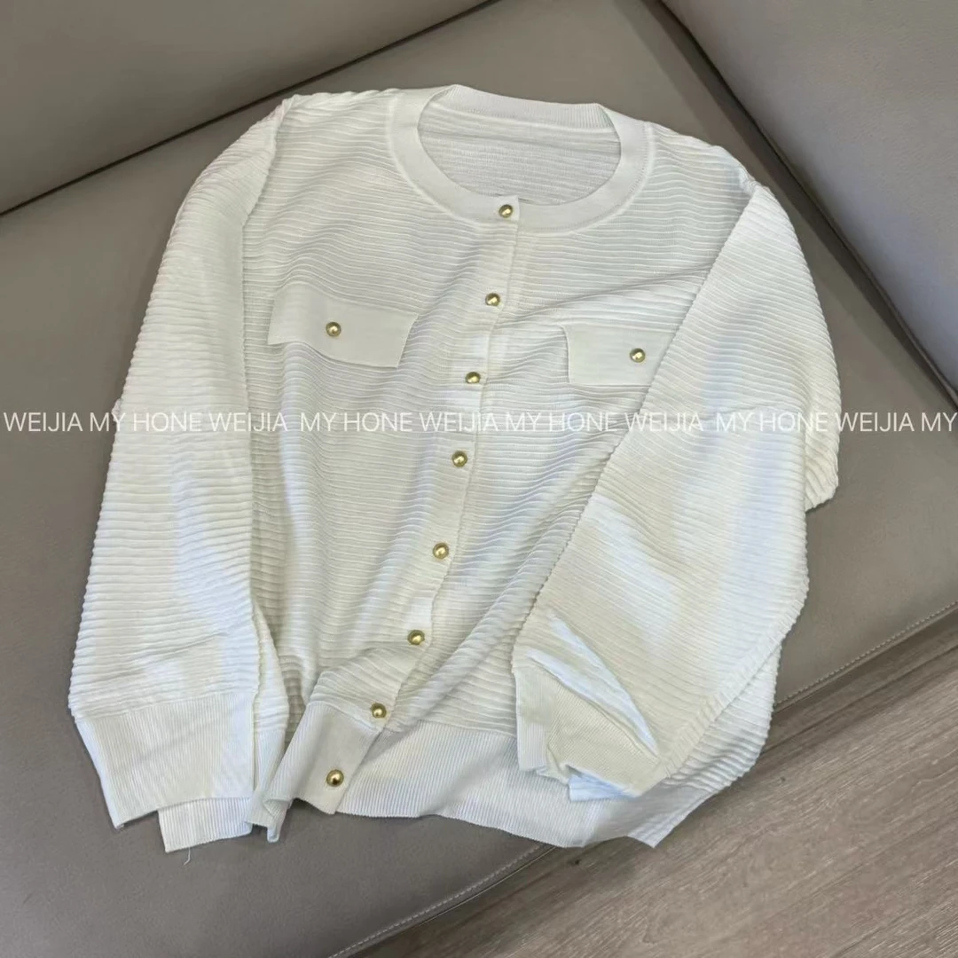 【WJ】秋冬款 崔 1163  白色针织上衣（均码）