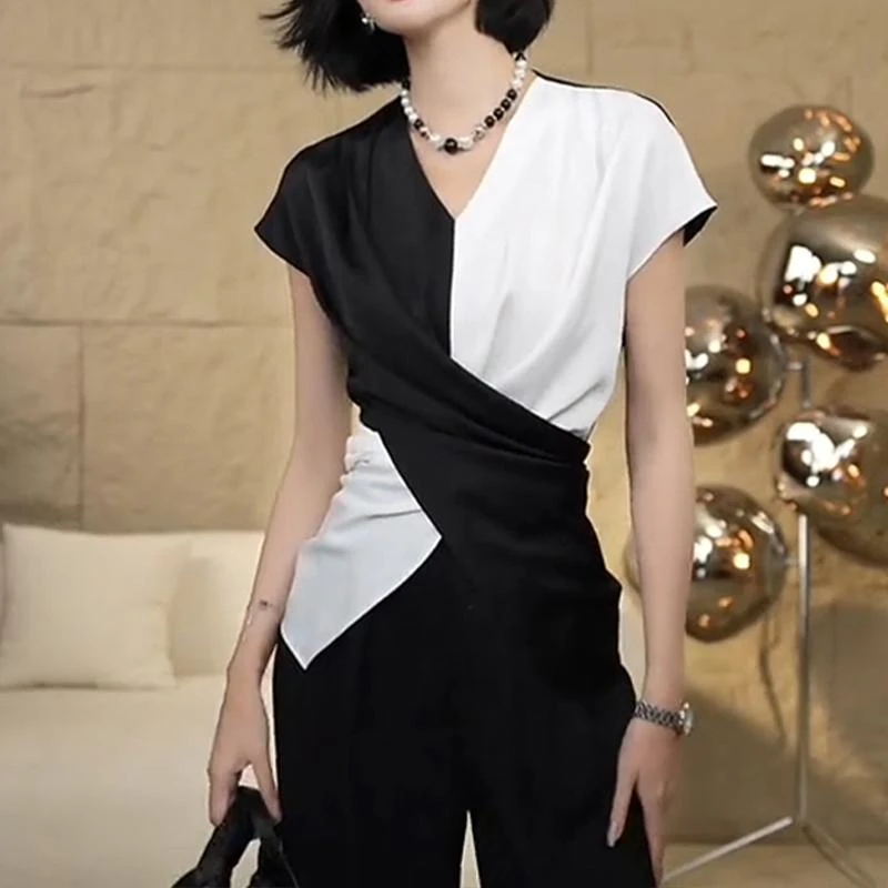 法式高级感撞色V领衬衫女夏新款轻薄透气凉感慵懒多穿法宽松上衣