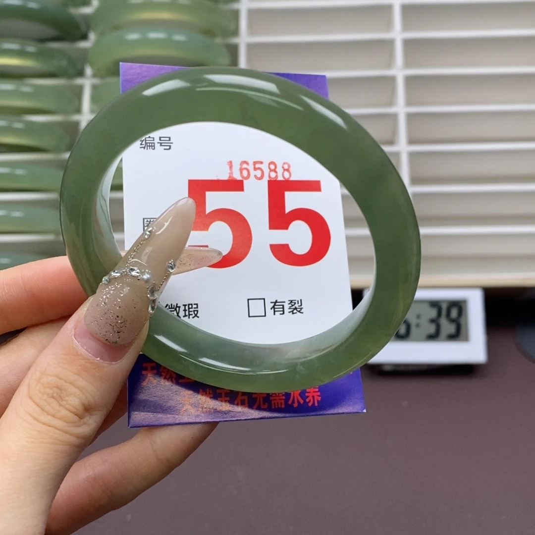 未镶嵌蛇纹石玉手镯