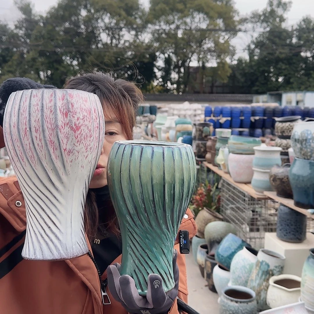 王嫂花盆1212-329