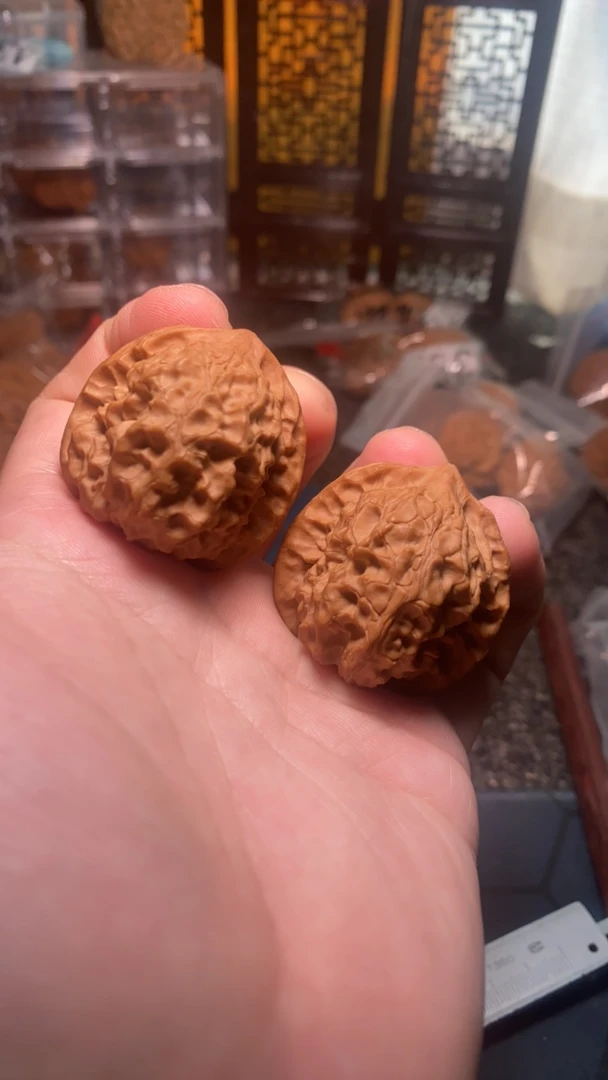344玲珑玉玲珑涞水白蛇谷边38肚39高38全品