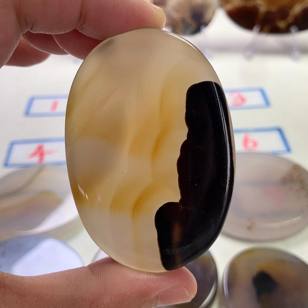 未镶嵌玛瑙/玉髓珠宝半成品