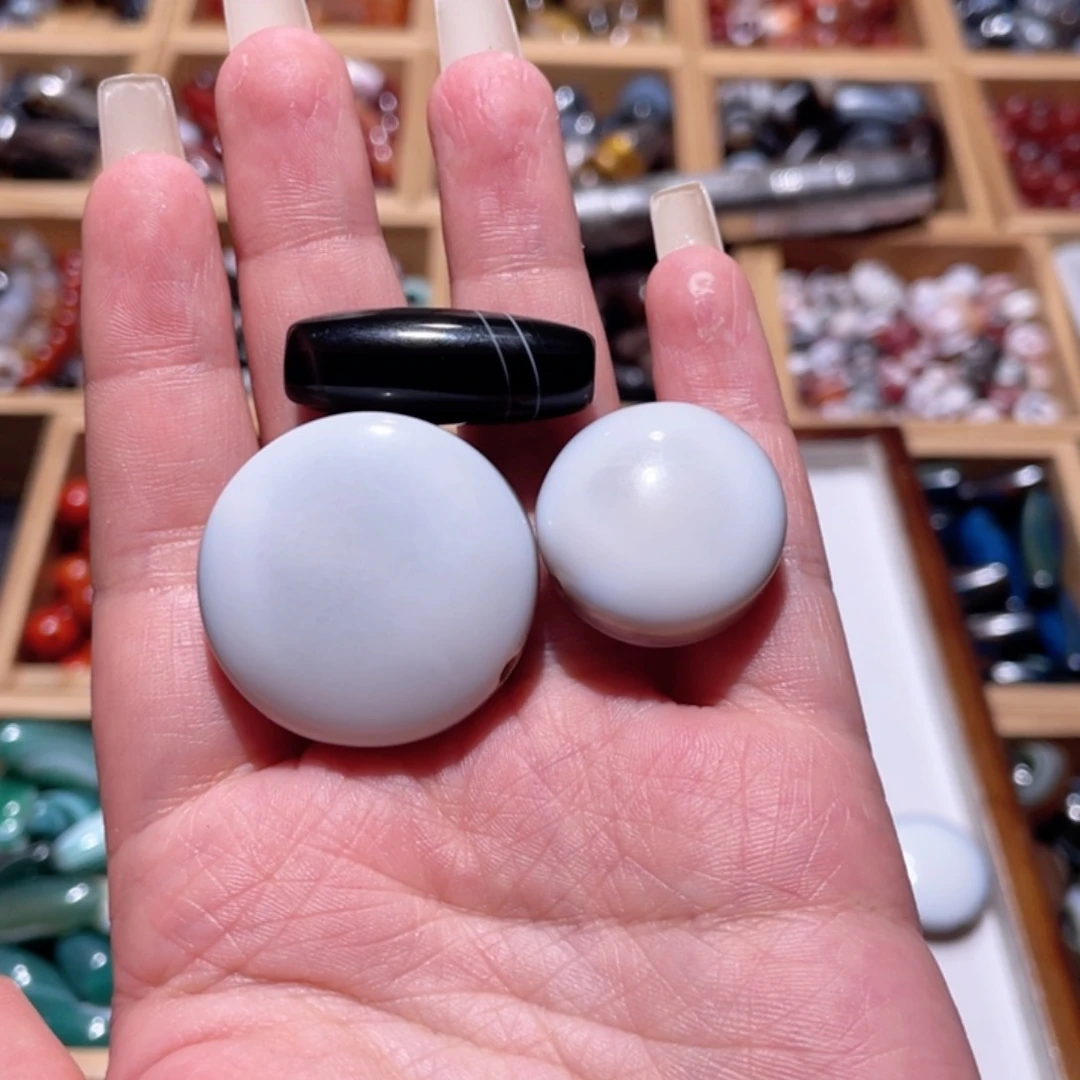 玛瑙/玉髓未镶嵌珠宝半成品