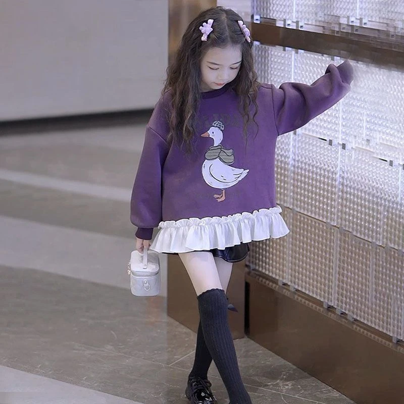 女童春装卫衣2024春秋韩系可爱小鸭印花上衣儿童荷叶花边套头衫潮