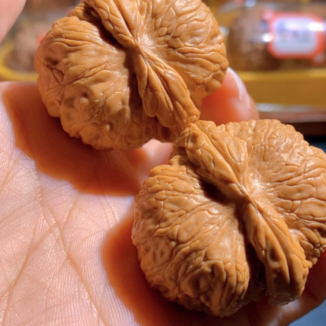 【闪购商品】文玩核桃吊坠元宝