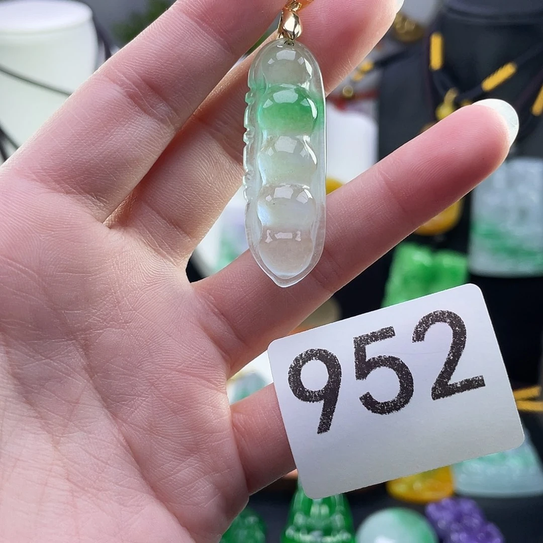 翡翠银S925镀金镶嵌吊坠(赠链)