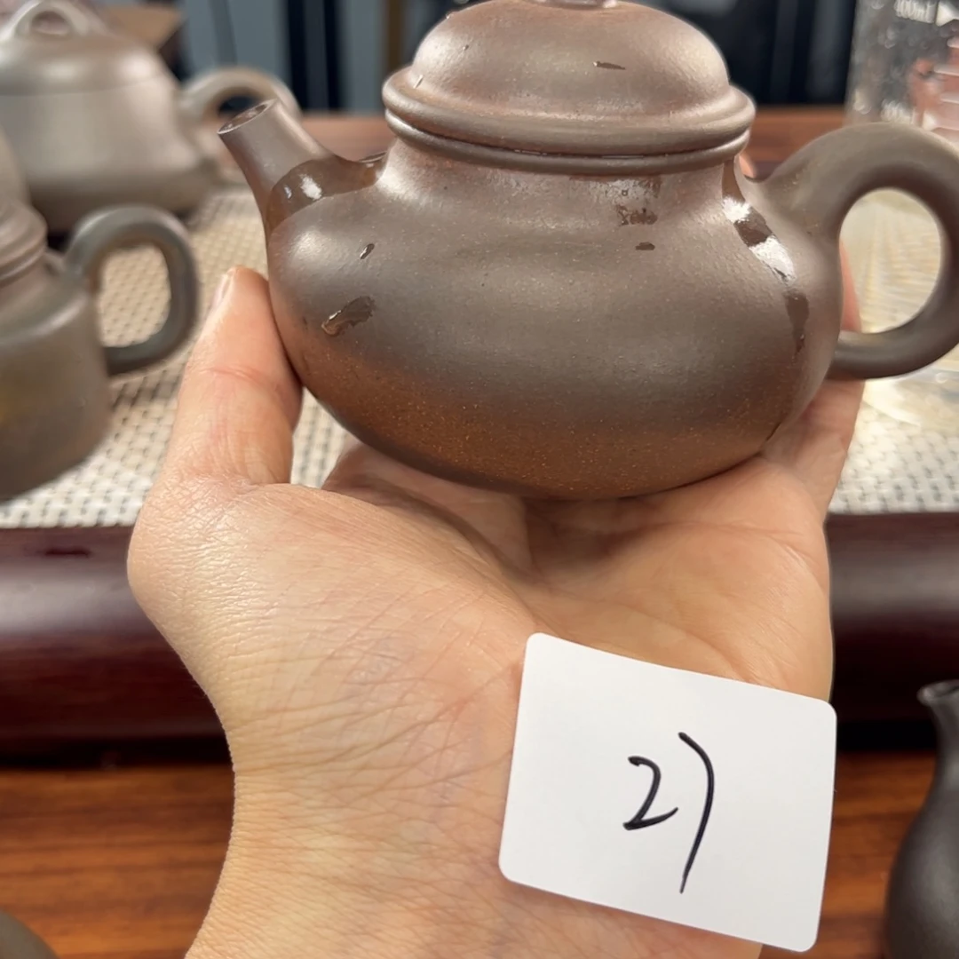紫砂茶壶君***馨微瑕 2.6-27 本山红泥柴烧容天210
