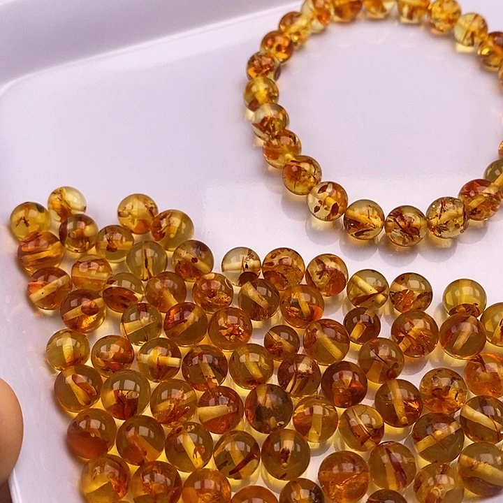 未镶嵌卡8花珀25个玛瑙/玉髓