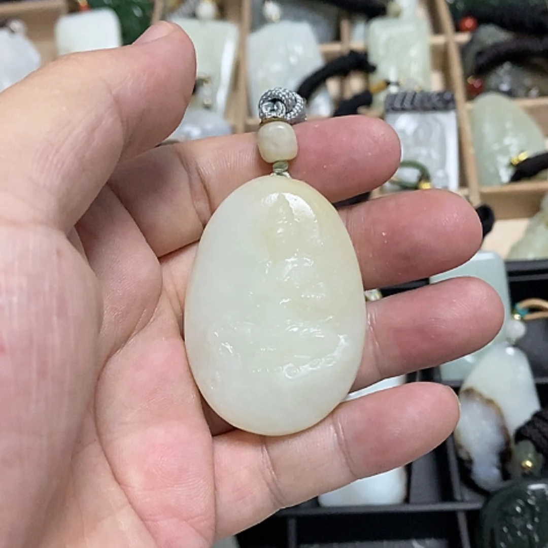 【闪购商品】和田玉未镶嵌颈饰旺*